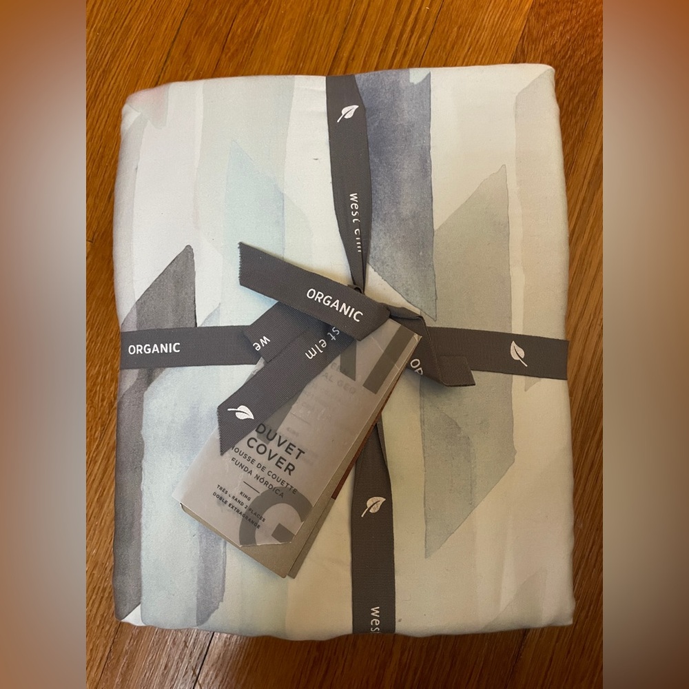 NWT West Elm King Organic Watercolor Stripe Tercel Sateen Duvet Cover Super Soft